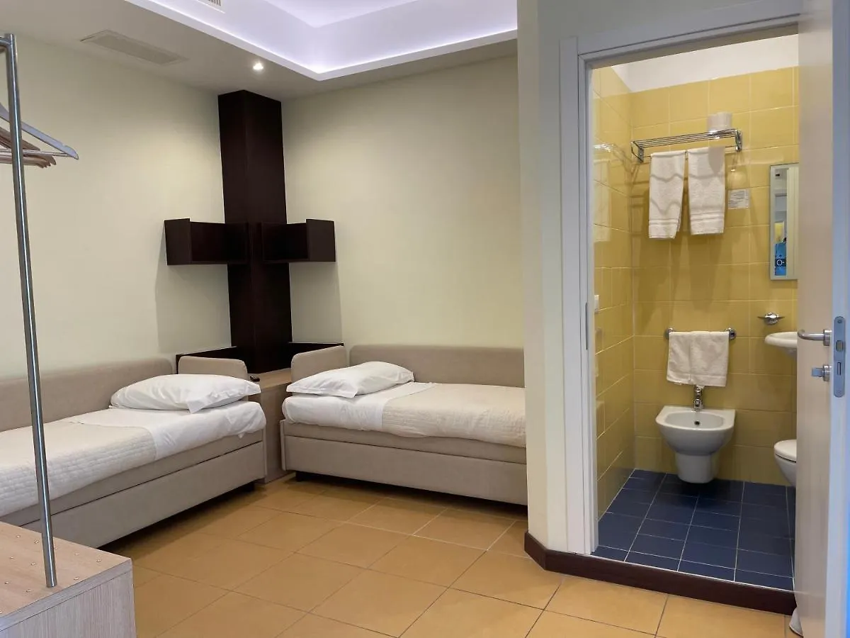 Hotel City Rimini 3*,